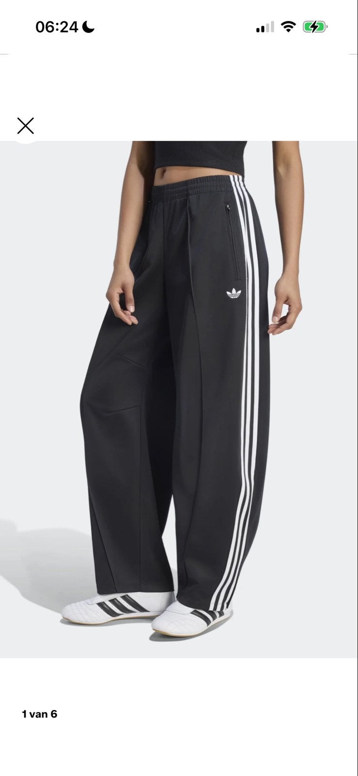 Adidas Barrel Joggingbroek - Comfortabel en Stijlvol, Ophalen, Zwart, Maat 42/44 (L), Zo goed als nieuw