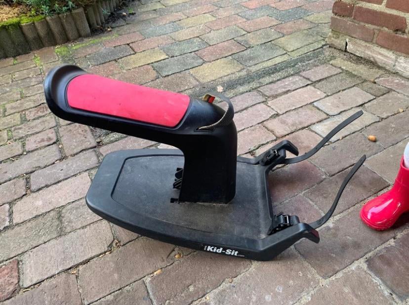 Kidsit zwart/rood, Kinderen en Baby's, Kinderwagens en Combinaties, Ophalen of Verzenden, Gebruikt, Overige merken