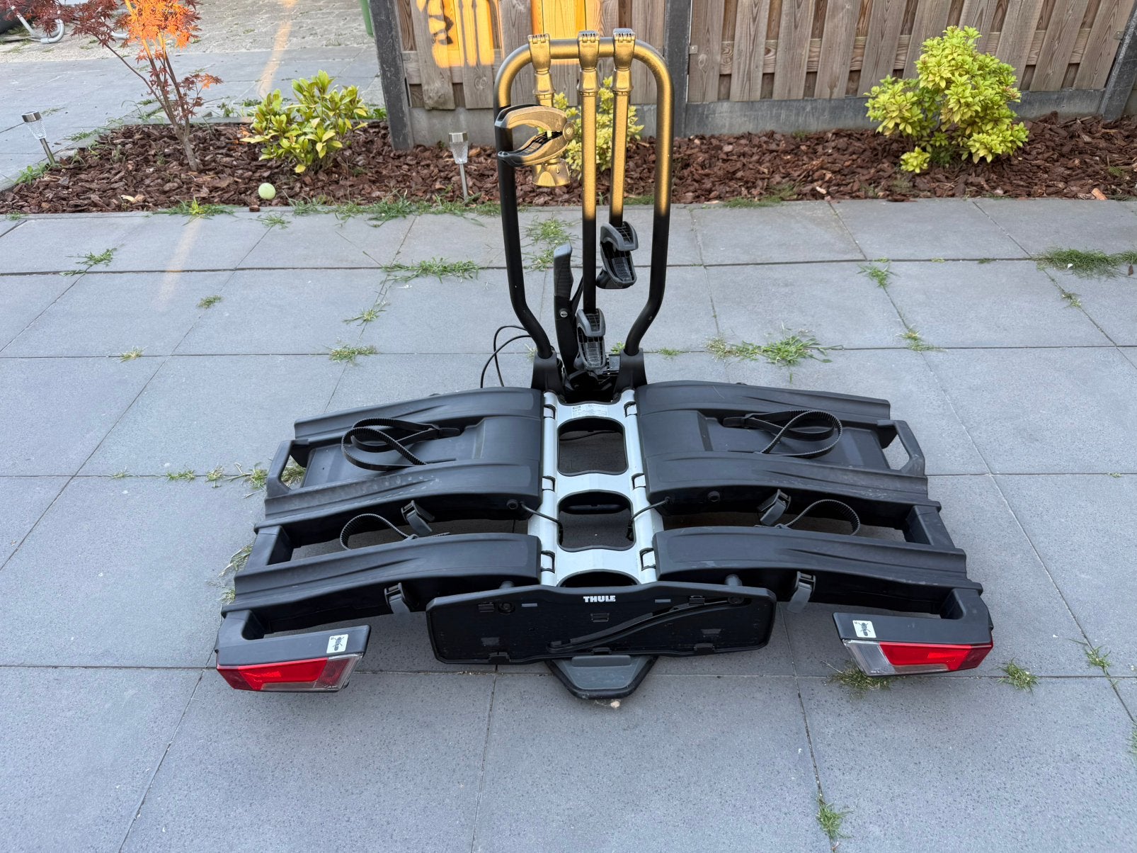 Thule EasyFold XT 934 fietsendrager voor 3 fietsen, Ophalen, Zo goed als nieuw, Trekhaakdrager