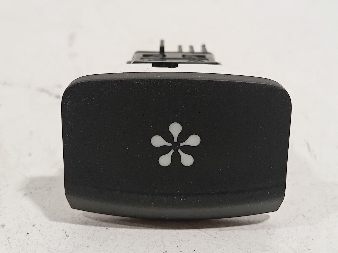 Schakelaar diversen Renault Scénic, Auto-onderdelen, Dashboard en Schakelaars, Onderdelen@venauto.nl, Van der Ven Autorecycling B.V.