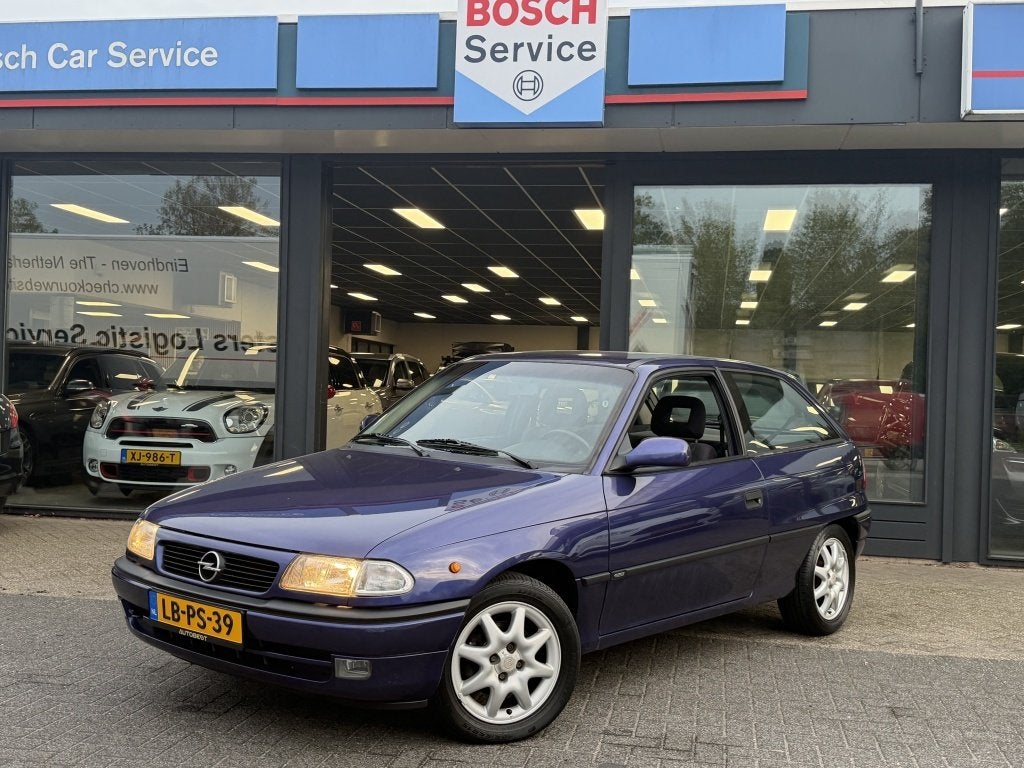 Opel Astra 2.0i GSi Orgineel Nl Auto! 100% onder Complete hi, foto 2