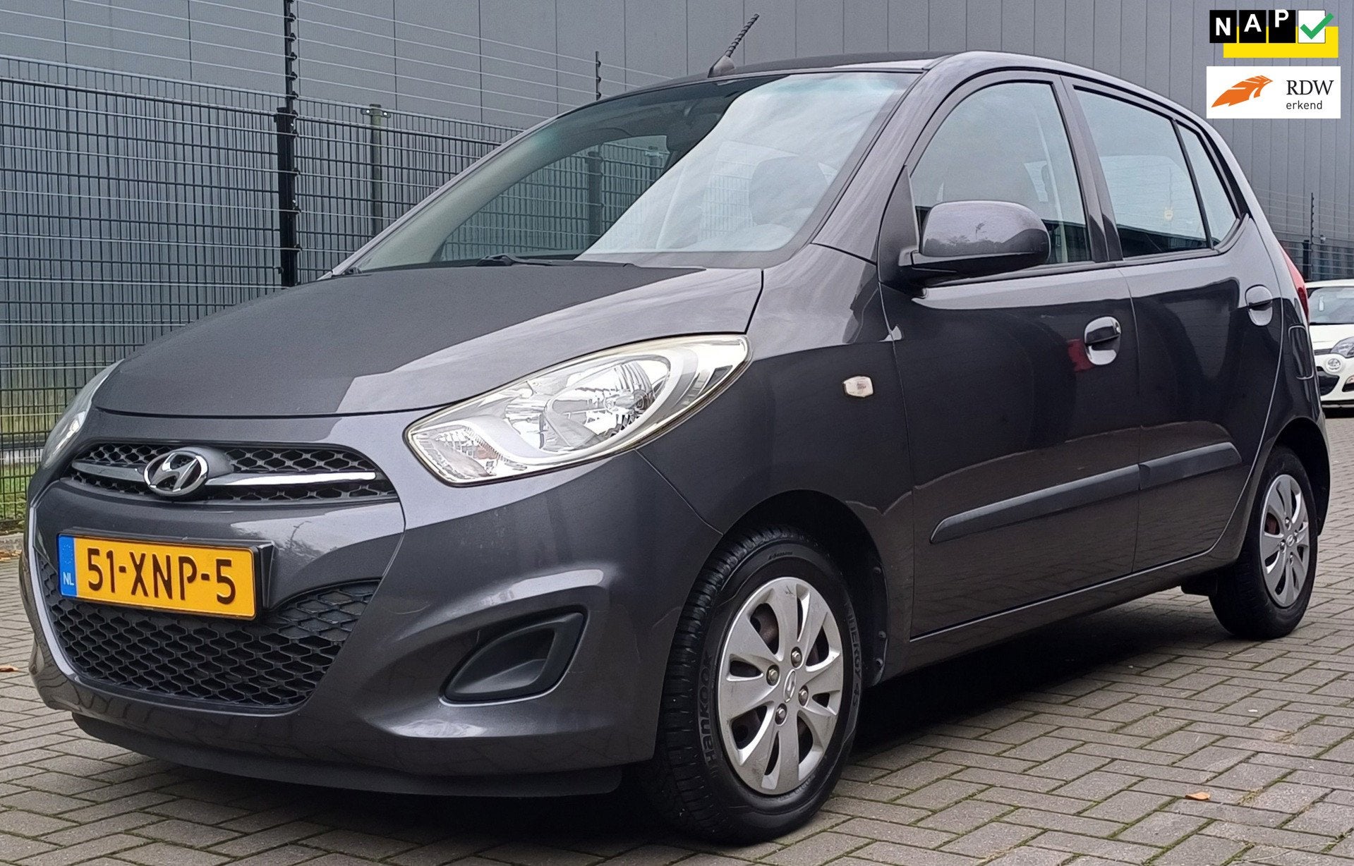 Hyundai I10 1.1 i-Drive Cool 61799km!, Auto's, Stof, Gebruikt, 4 cilinders, 400 kg