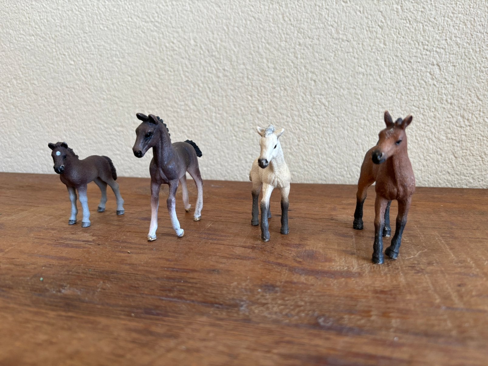 Schleich paardenset Q – 4 veulens, Ophalen of Verzenden, Gebruikt