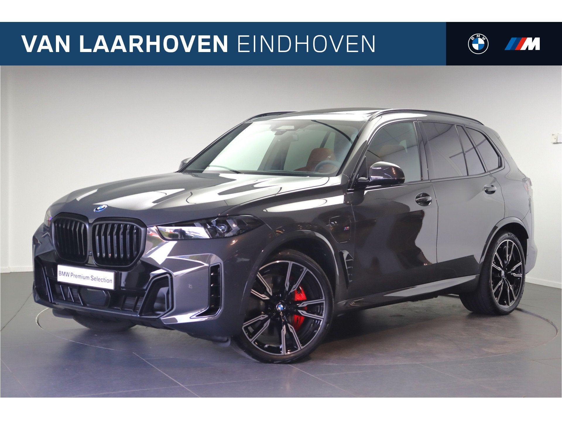 BMW X5 xDrive50e High Executive M Sport Automaat / Panoramad, Auto's, Dealer onderhouden, 2395 kg, Met garantie (alle), 489 pk