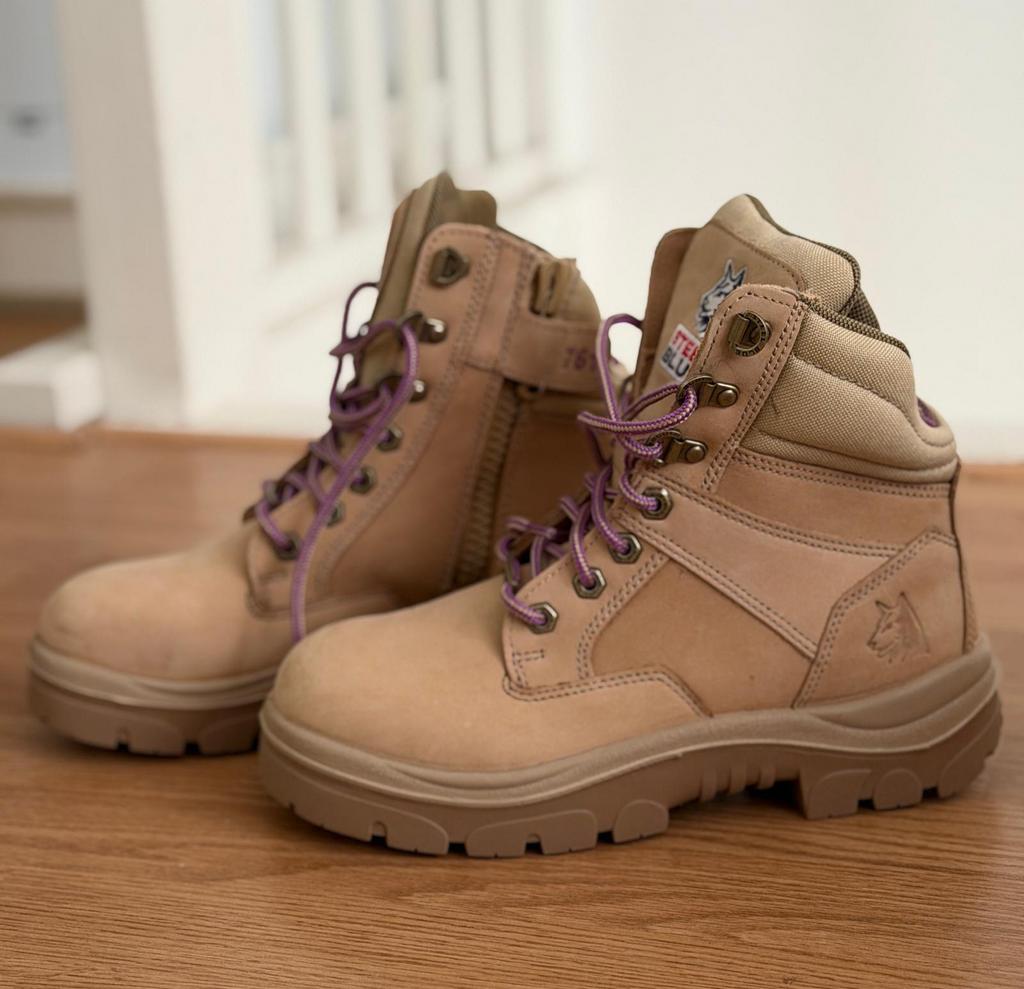 Werkschoenen S3 nieuw in doos maat 39, Ophalen, Zo goed als nieuw, Jongen of Meisje