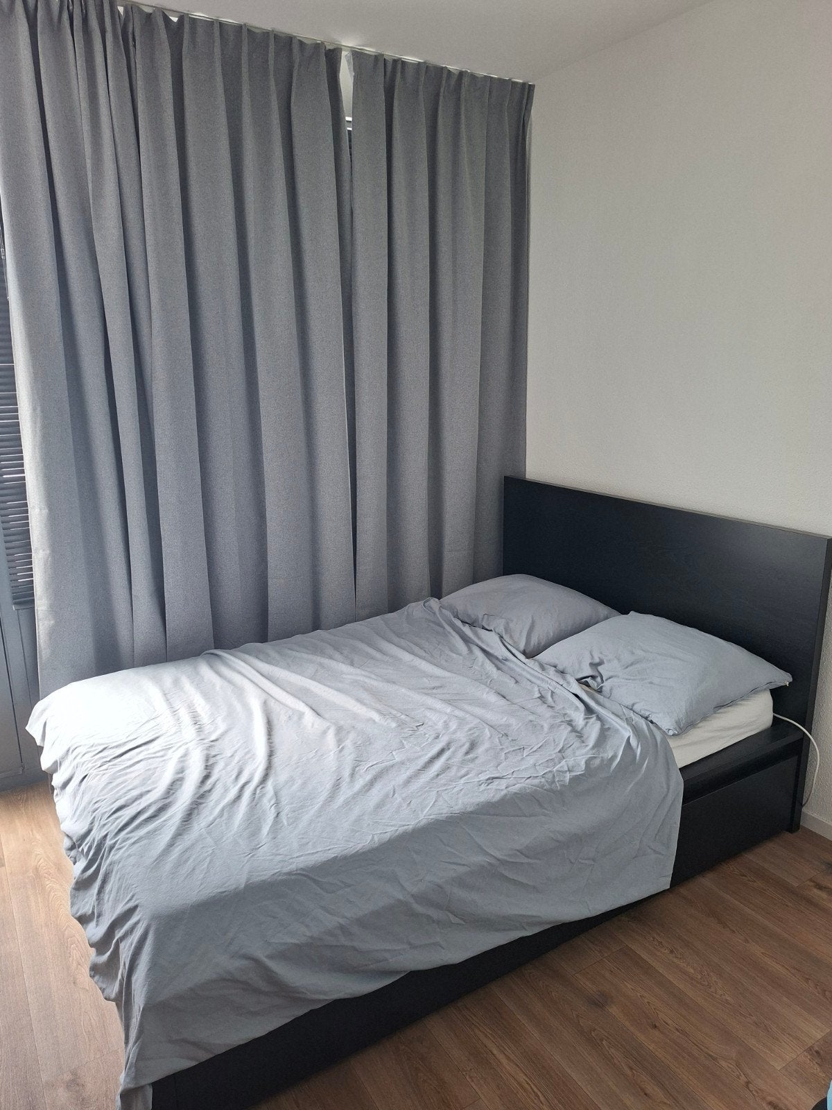 Malm bed (140x200) met ladekasten en lattenbodem Leirsund, Ophalen, Zwart, Tweepersoons, 140 cm
