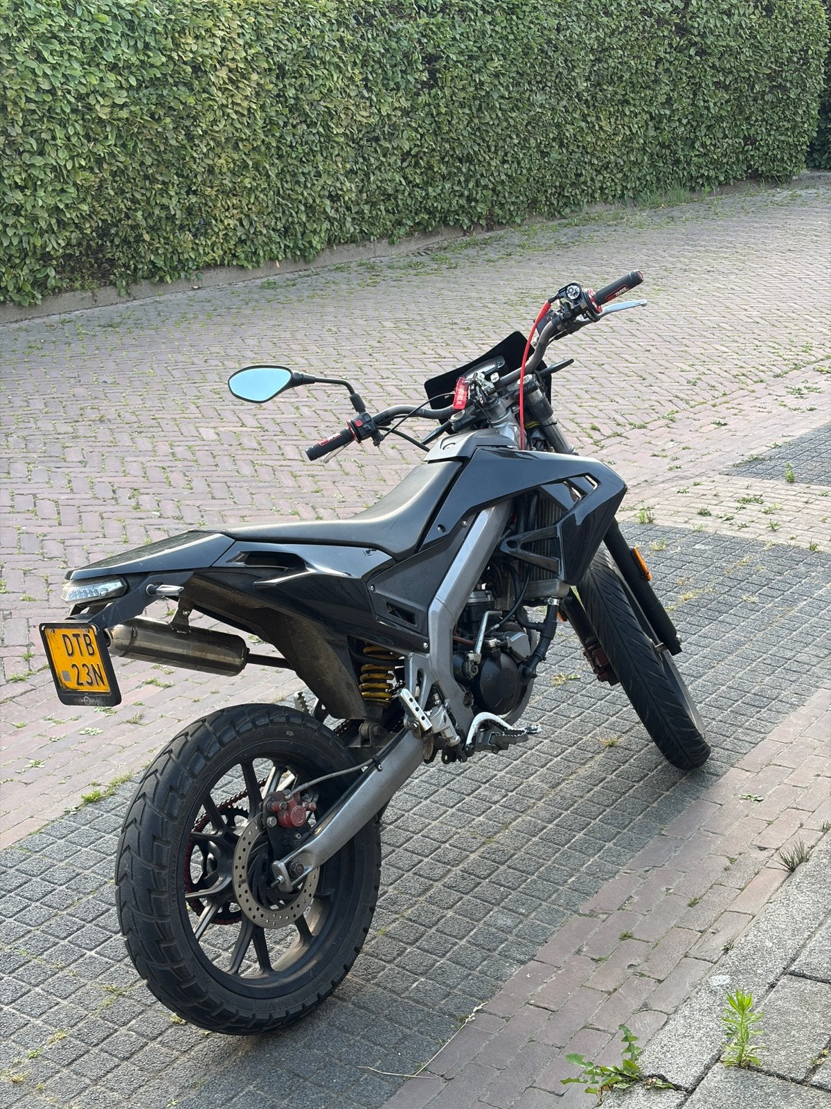Aprilia sx50 2019, Ophalen, 6 versnellingen, Gebruikt, Maximaal 45 km/u