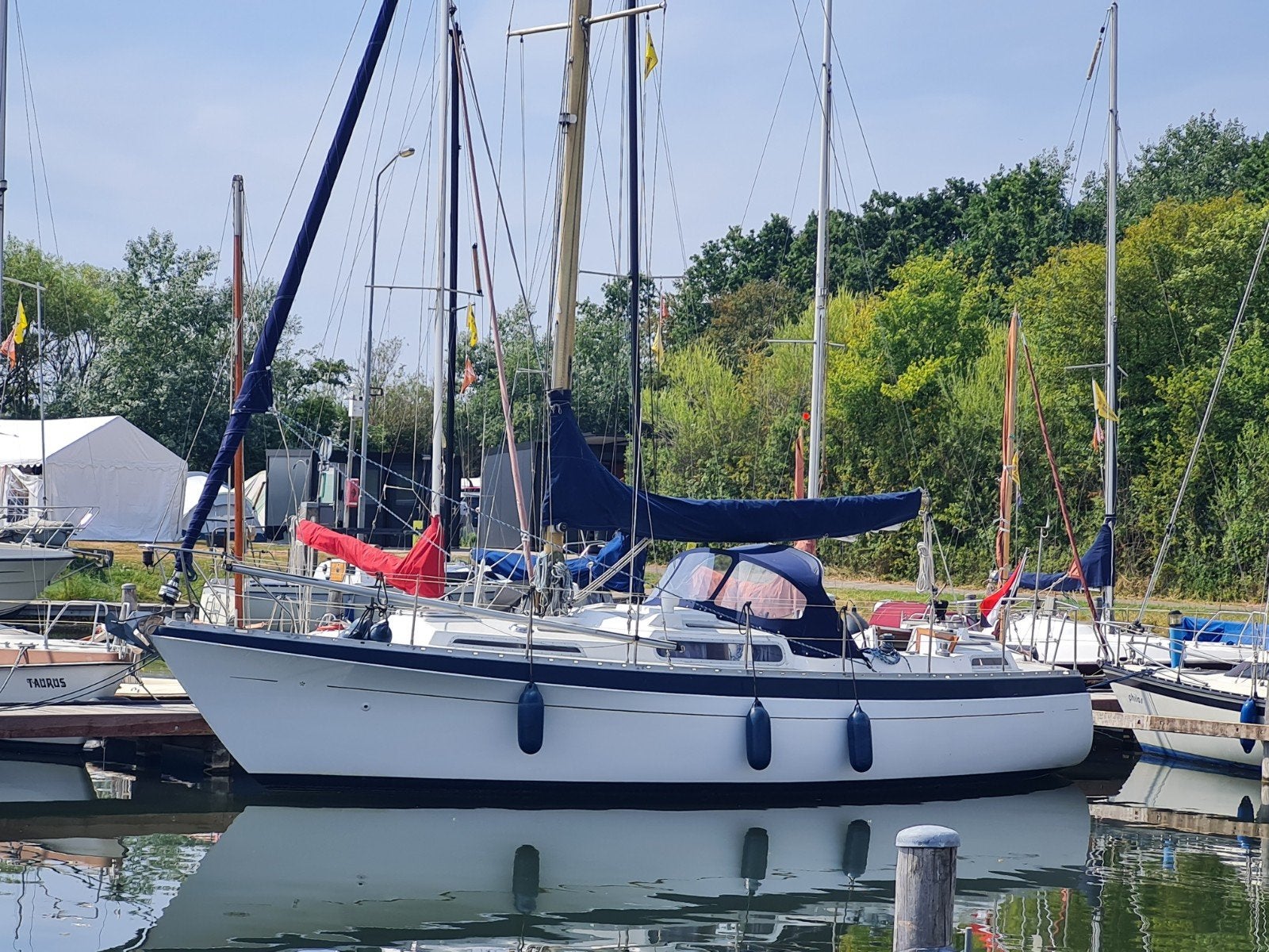 Moody 33 MK1 Zeiljacht uit 1975 - Klassieke Cruiser, Ophalen, 10 m, Overige merken, Binnenboordmotor