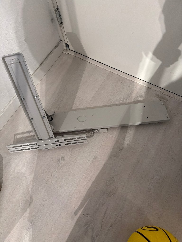 IKEA Tv beugel uppleva, Ophalen, Zo goed als nieuw