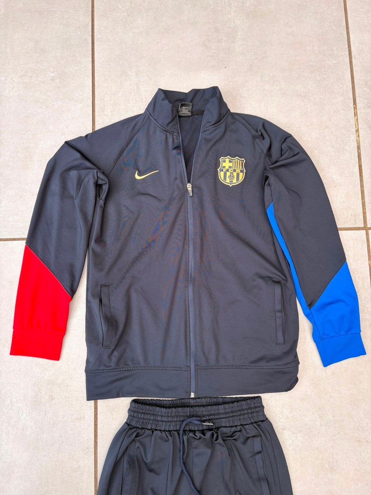 Nike FC Barcelona trainingspak - Maat XS, Maat XS of kleiner, Ophalen of Verzenden, Zo goed als nieuw