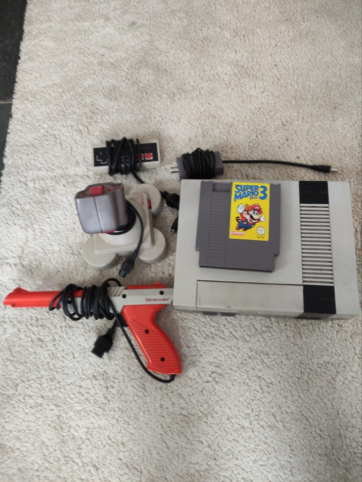 Nes Nintendo 8 bit met 4 spellen zapper joystick, Ophalen of Verzenden, Gebruikt, Met 1 controller, Met zapper/pistool