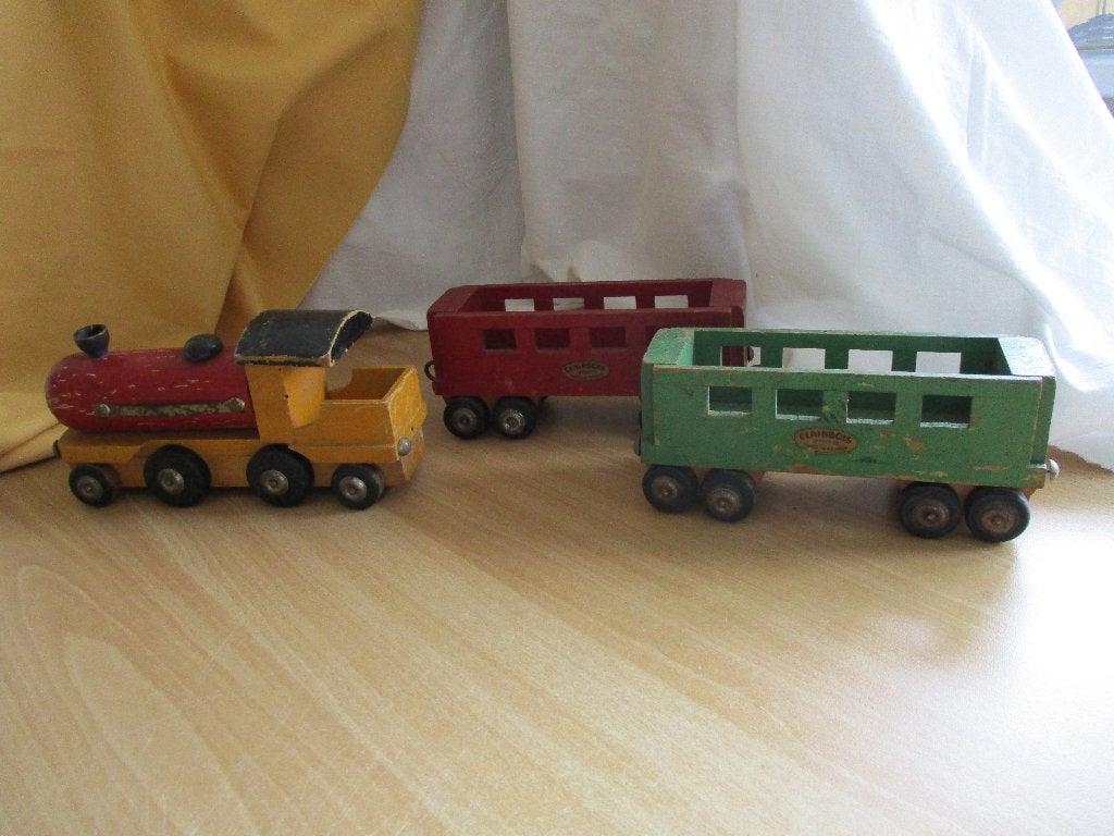 Clairbois Vintage houten locomotief en 2 aanhangers, Ophalen of Verzenden