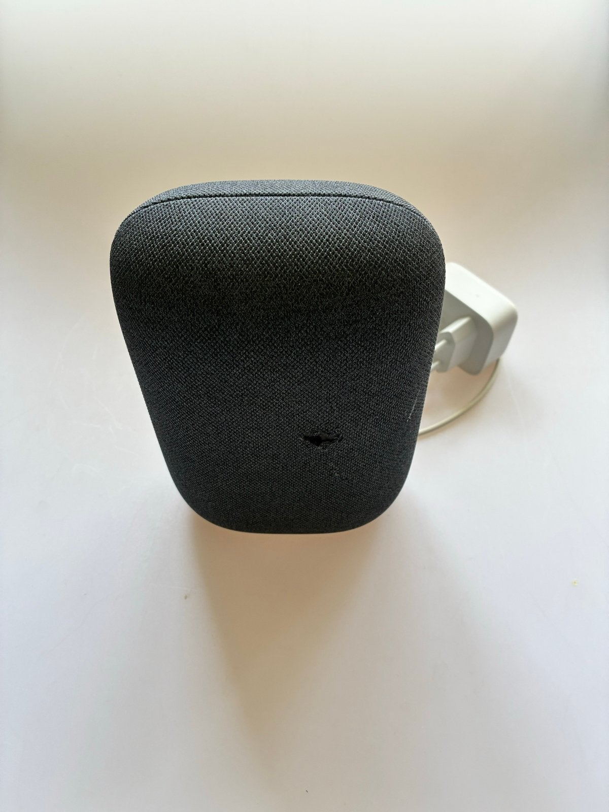 Google Nest Audio - Smart Speaker met schade, Audio, Tv en Foto, Luidsprekers, WiFi, Ophalen of Verzenden, RAHandel, Renshilbers@gmail.com