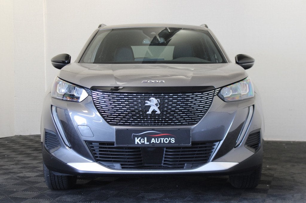 Peugeot 2008 1.2 PureTech Allure Pack |Navi|Camera|, Gebruikt, Zwart, 1199 cc, Parkeersensor