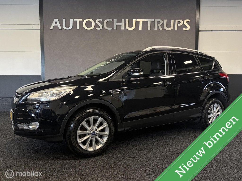 Ford Kuga 1.5 Titanium Styling Pack STOELVERW / TR.HAAK / CL, 4 cilinders, Bedrijf, Handgeschakeld, Kuga
