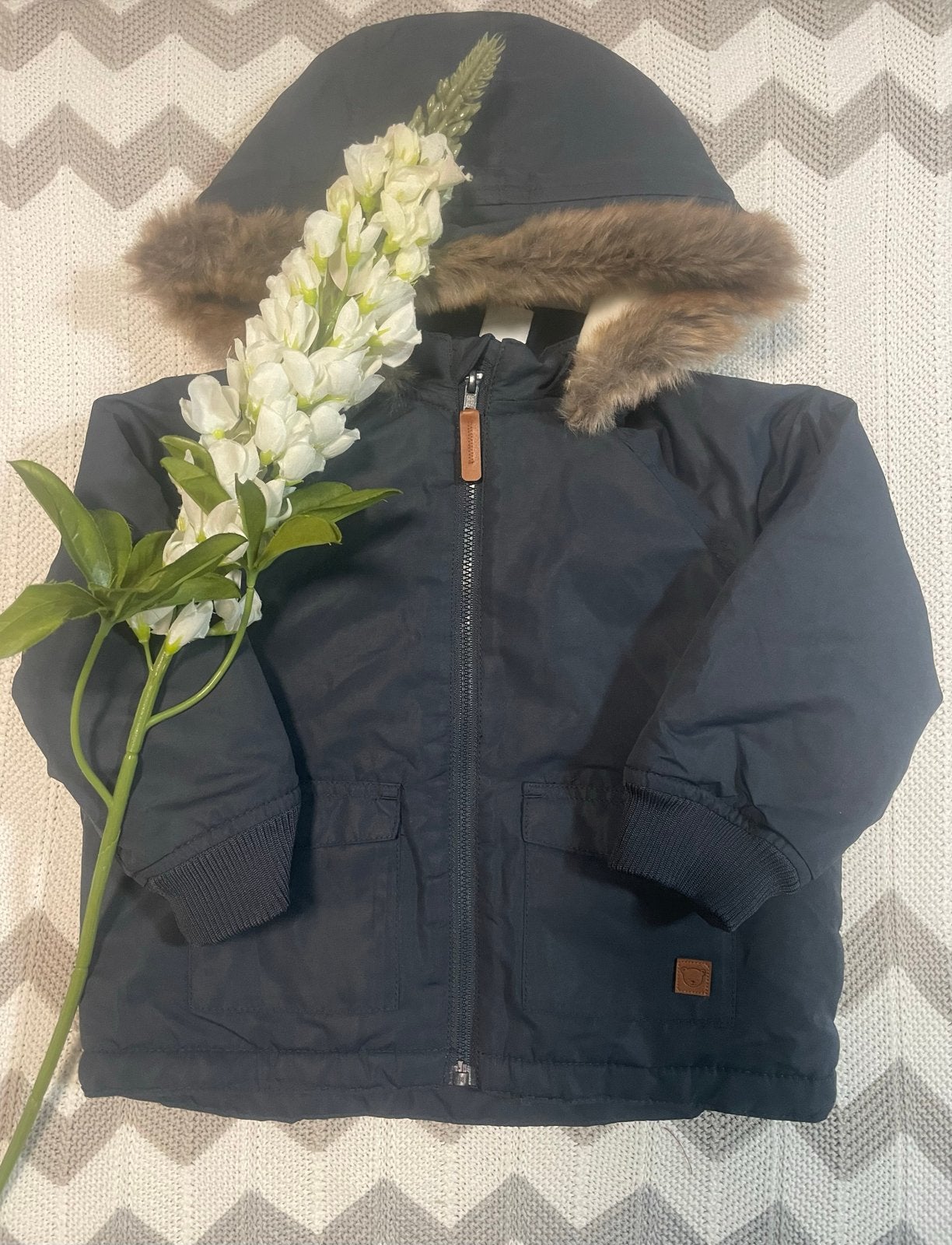 Nieuw H&M baby winterjasje met teddy voering en bontkraag, Ophalen of Verzenden, Nieuw, Jongetje, Jasje