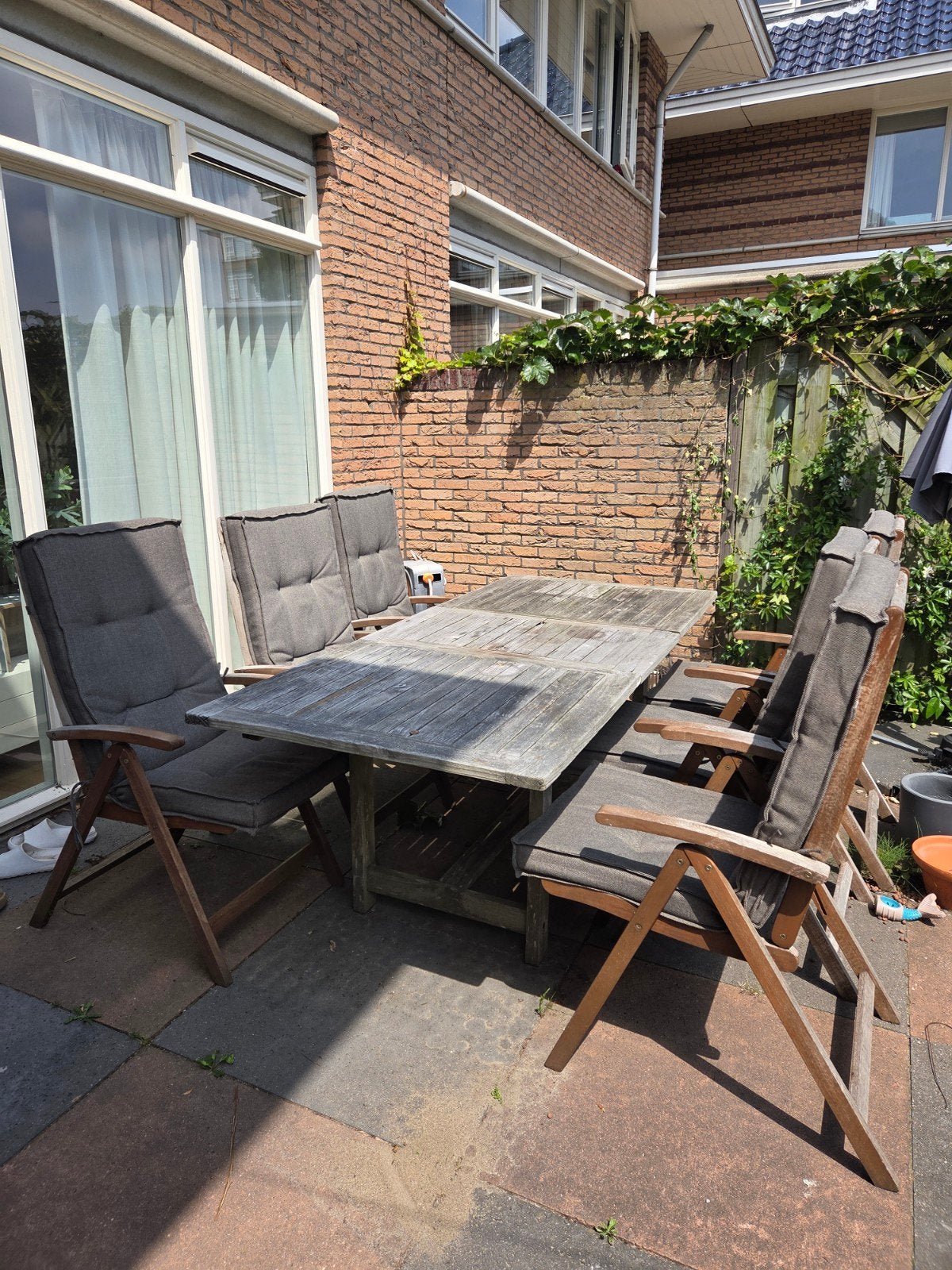 Houten tuinset met 6 stoelen en tafel - opknapbeurt nodig, Tuin en Terras, Tuinsets en Loungesets, Gebruikt, Tuinset, Hout, 6 zitplaatsen