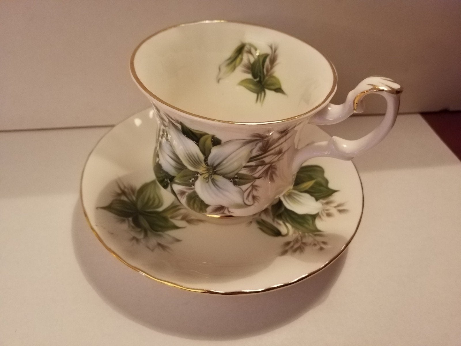 Royal Albert kopje trillium €10, Ophalen of Verzenden