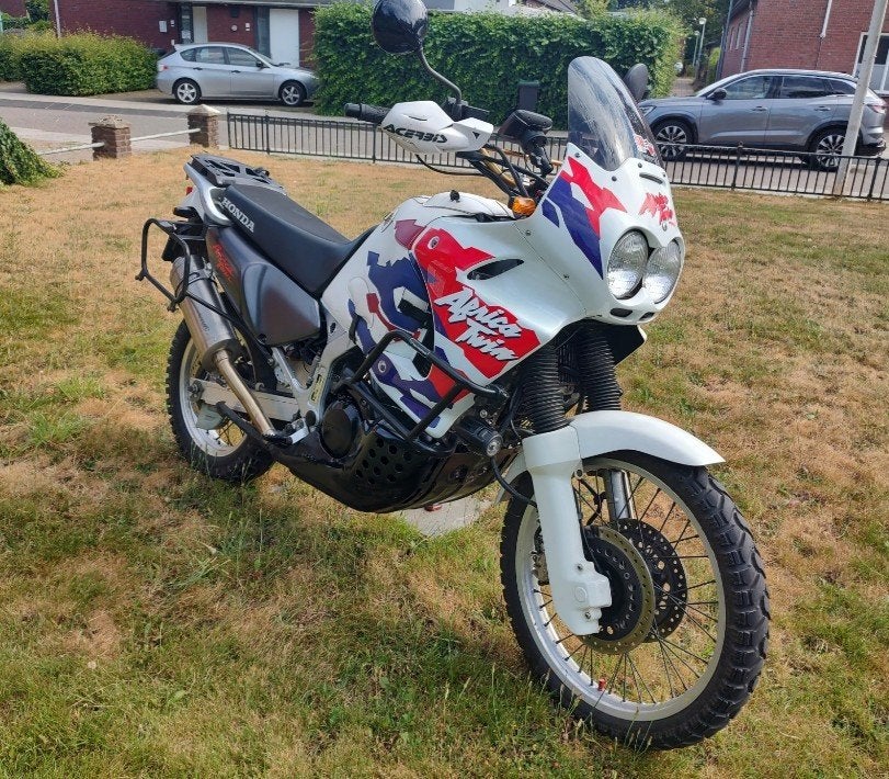 Honda AfricaTwin 750, 750 cc, 2 cilinders, Gebruikt, Particulier