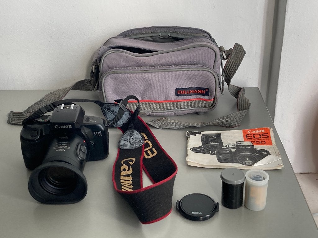Canon EOS 700 Spiegelreflexcamera met 35-80mm lens, Gebruikt, Spiegelreflex, -, Canon