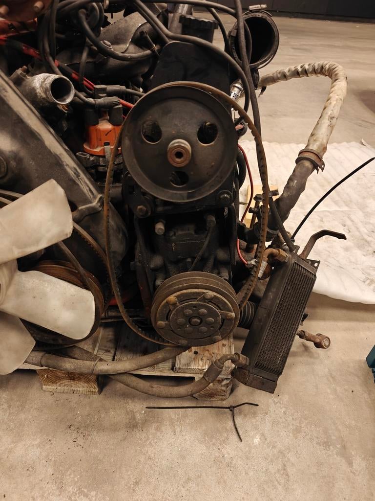 Volvo 240 airco pomp, Auto-onderdelen, Motor en Toebehoren, Ophalen of Verzenden, Volvo
