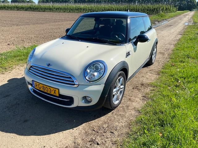 Mini 2.0 D Cooper AUT 2012 Zwart/Wit Full options, Uniek!, Euro 5, 1195 kg, 1995 cc, 750 kg