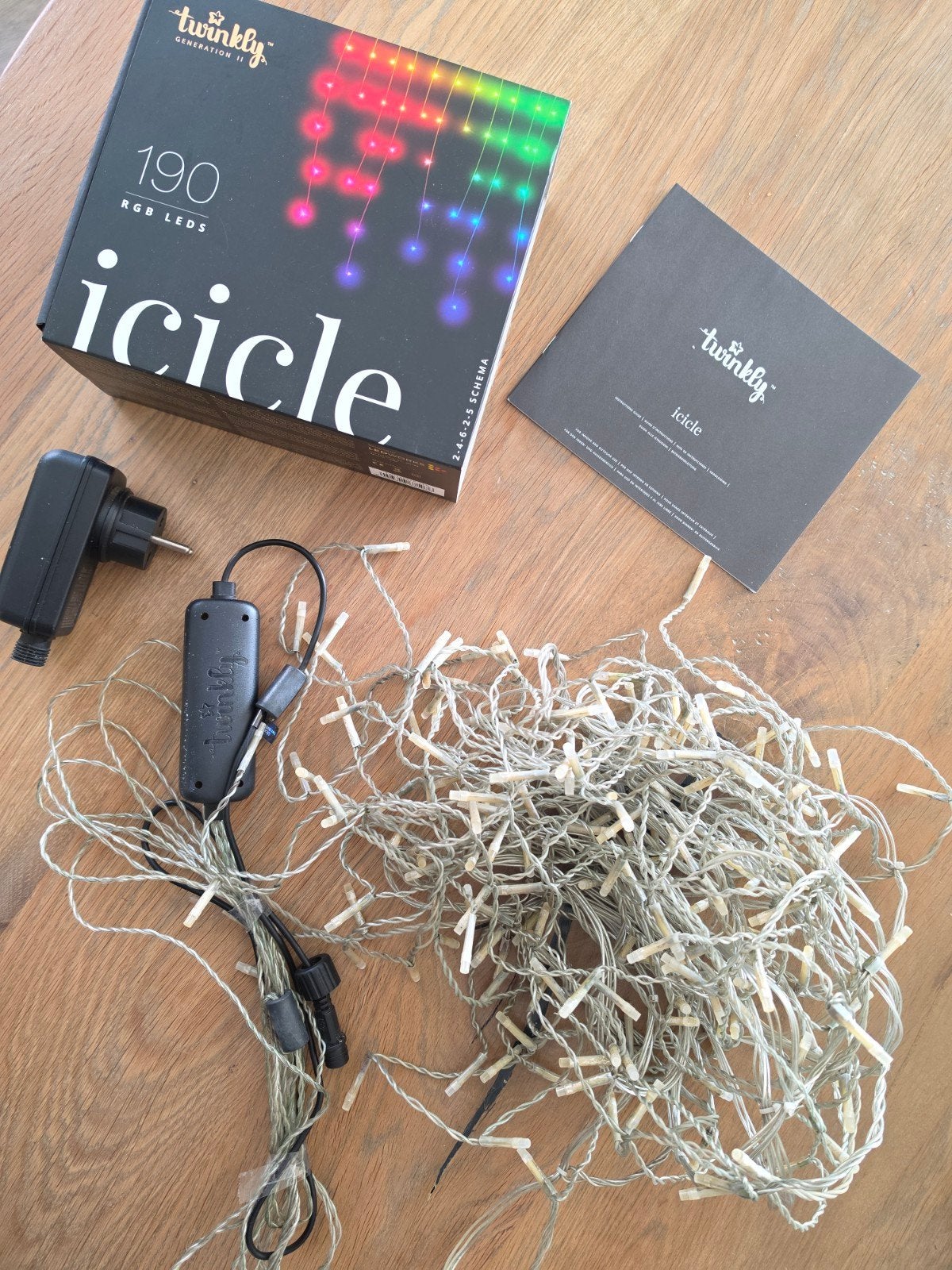 Twinkly gekleurde ijspegelverlichting met app, Diversen, Ophalen of Verzenden, Zo goed als nieuw