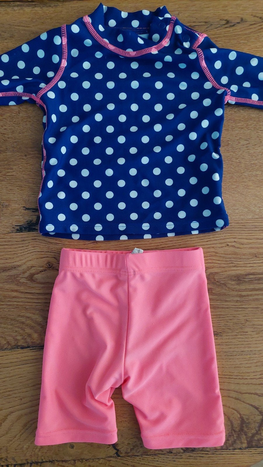 Hema UV-zwempakje maat 62/68 - Blauw met stippen en roze, Kinderen en Baby's, Maat 62, Ophalen of Verzenden, Zo goed als nieuw