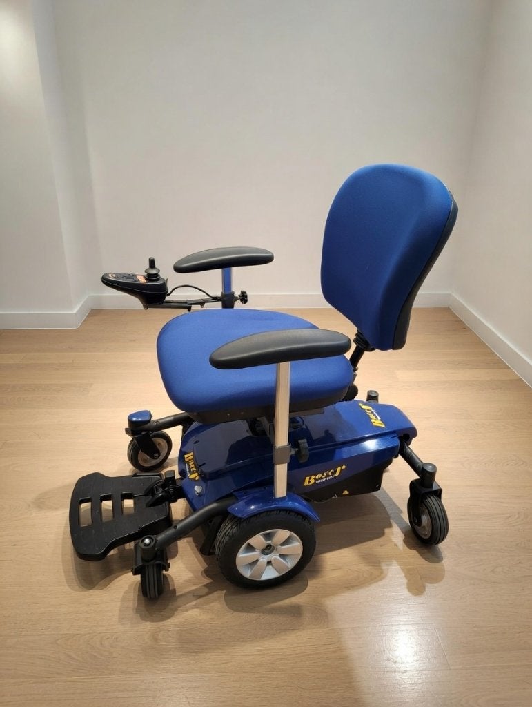 Boxer MidWheel met electrische hoog/laag verstelling!, Ophalen, Zo goed als nieuw, Elektrische rolstoel