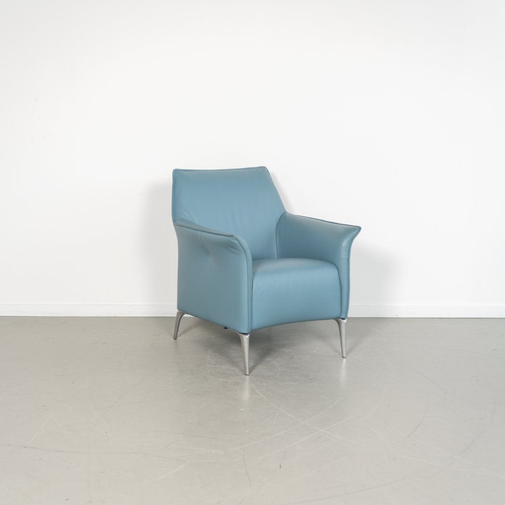 1x Leolux Mayuro Fauteuil Lichtblauw Leer - Chroom, Huis en Inrichting, Fauteuils, Niet ingevuld, Minder dan 75 cm, Niet ingevuld
