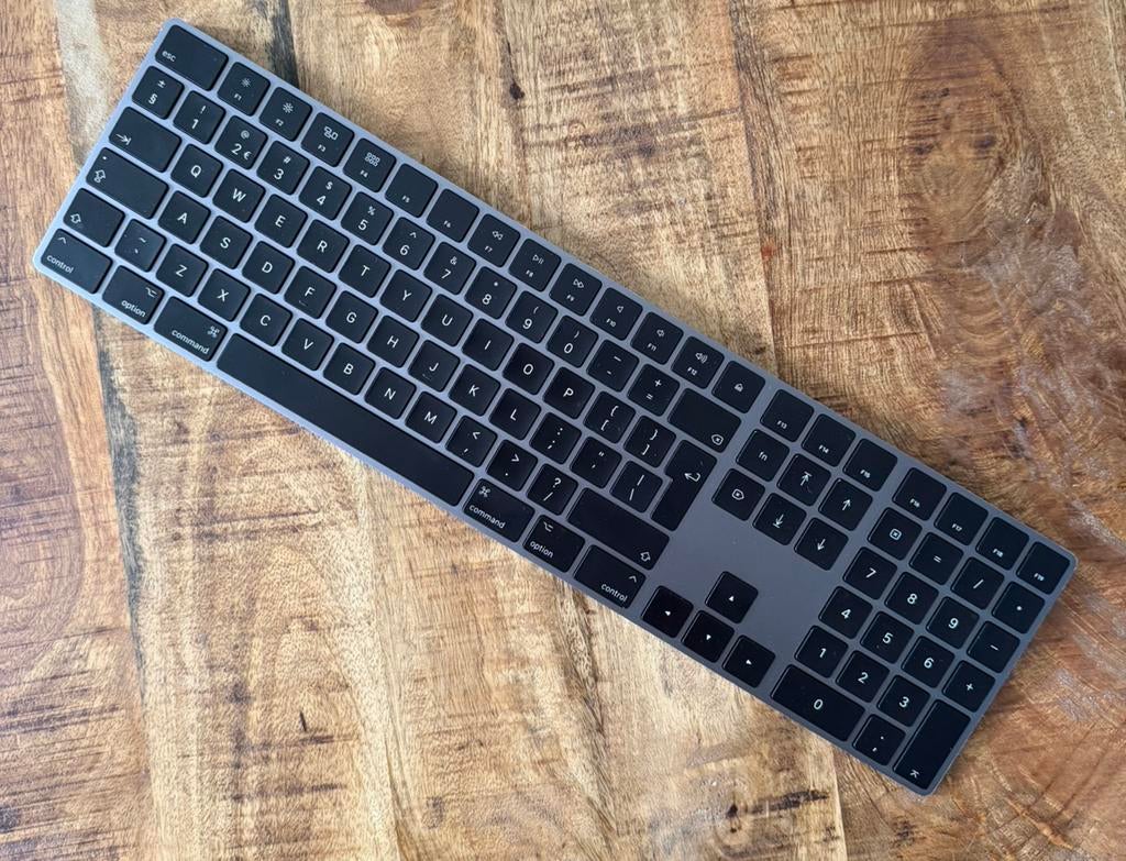 Apple Magic Keyboard 2 Nummeriek grijs | Nette staat | Garan, Computers en Software, Toetsenborden, Gebruikt, Apple, Ophalen of Verzenden