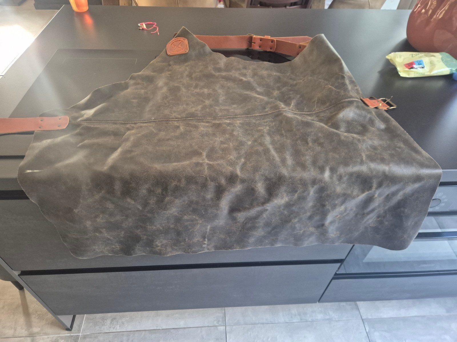 Lederen BBQ schort, Ophalen of Verzenden, Grijs, Leer, Nieuw