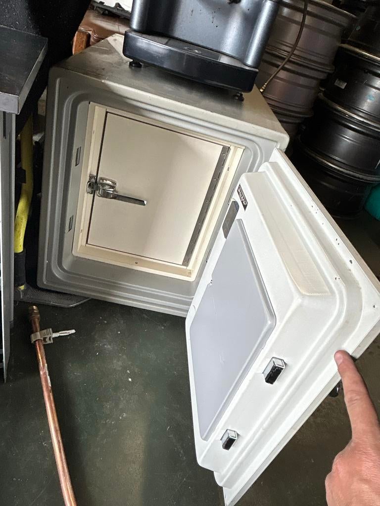 Zware Kluis Royal Pata Safe - Brand- en Inbraakwerend, Ophalen of Verzenden, Zo goed als nieuw, Brandkast