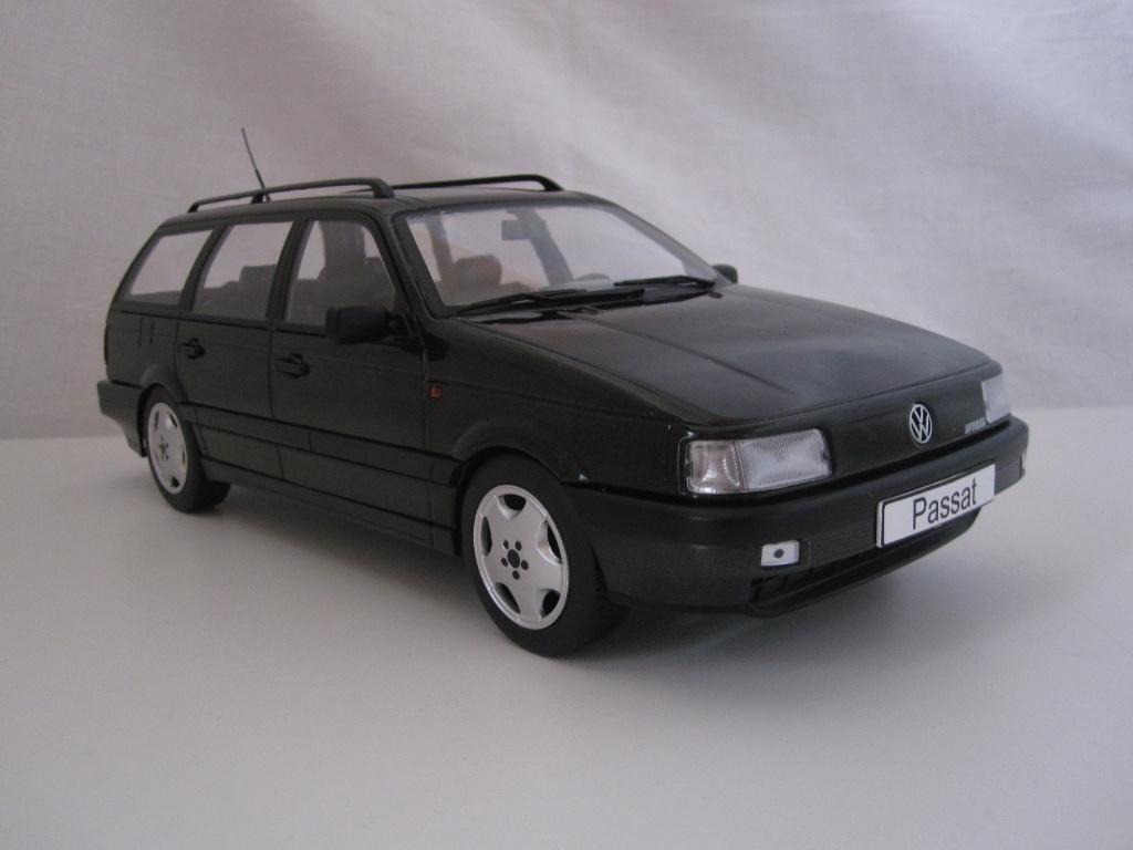 VW Passat Variant B3 VR6 1988 Zwart metallic 1:18 KK-scale, Hobby en Vrije tijd, Modelauto's | 1:18, Ophalen of Verzenden, Nieuw