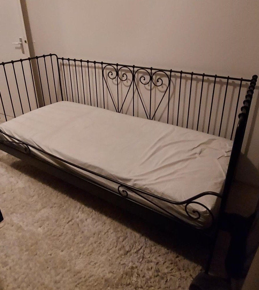 eenpersoons bed metaal met lattenbodem, Ophalen, 90 cm, Eenpersoons, Zwart