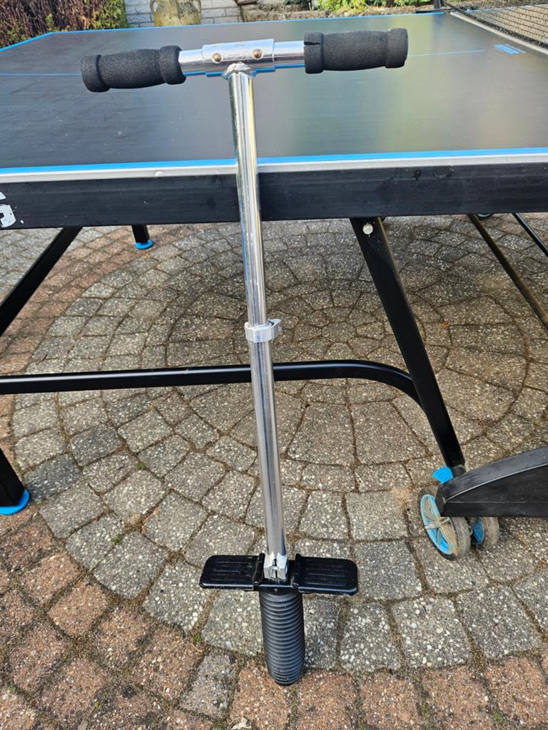 Pogo stick springstok, Ophalen