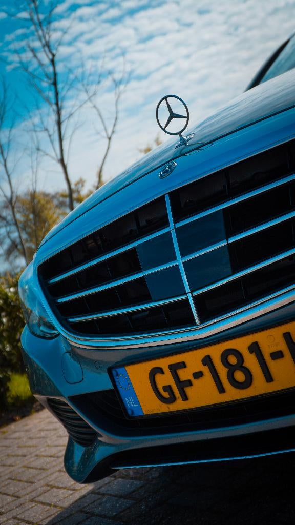 Mercedes-Benz C-Klasse C180 Estate PANO, HUD, ACC, Automaat, 745 kg, Achterwielaandrijving, 1800 kg