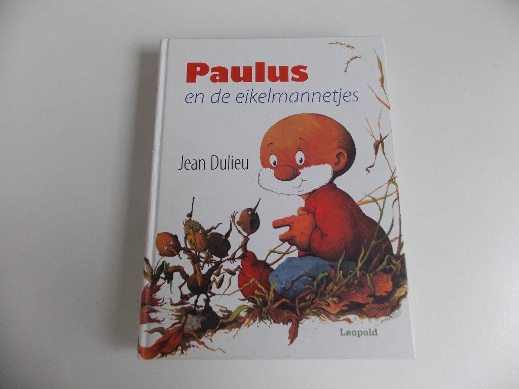 Paulus en de Eikelmannetjes, Boeken, Ophalen of Verzenden, Zo goed als nieuw, Jean Dulieu, Sprookjes