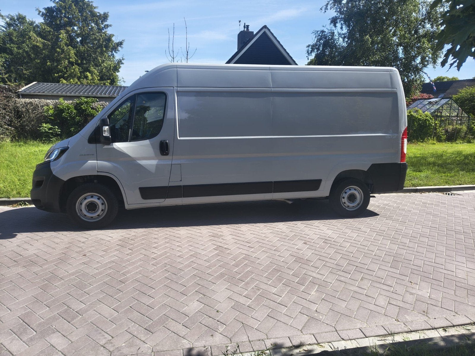 Fiat Ducato grijs 2.2 diesel L3H2 euro 6 2021 nieuw model, Auto's, Euro 6, 2184 cc, Particulier, Zilver of Grijs