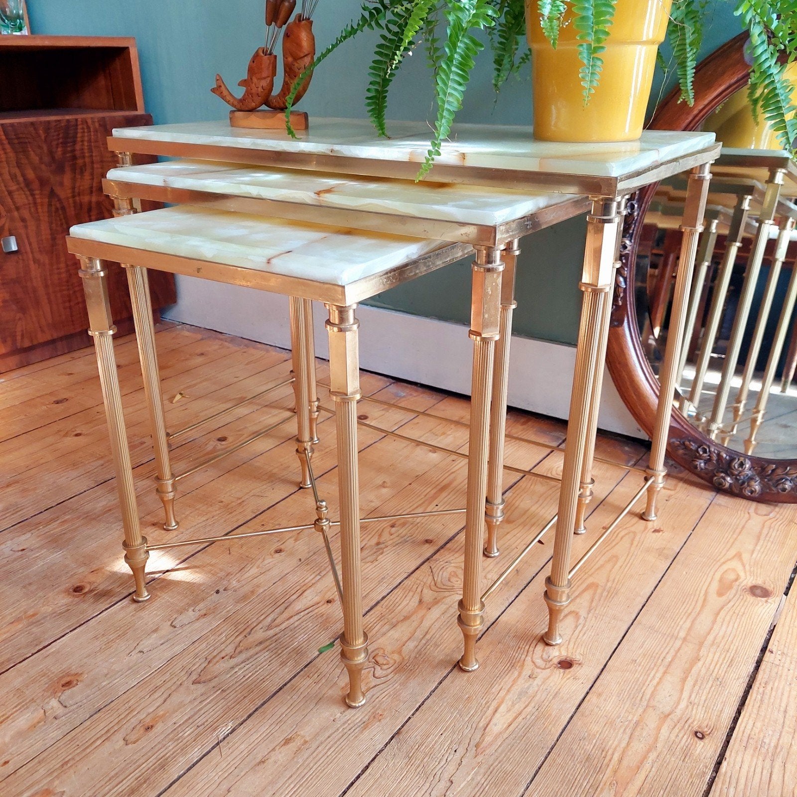 Lucky Vintage MCM Hollywood Regency nesting tables marmer, Ophalen, Gebruikt, 50 tot 100 cm, .