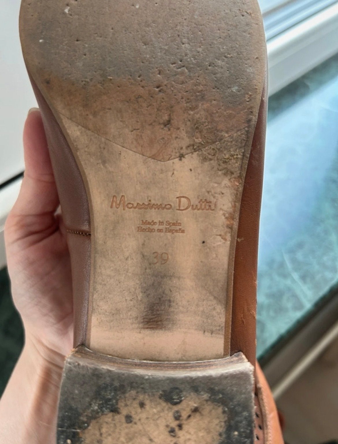 Massimo Dutti Leren Loafers - Maat 39, Kleding | Dames, Schoenen, Ophalen, Gedragen, Bruin, Instappers