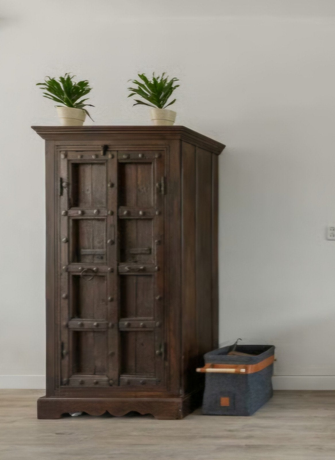 Antieke karakteristiek wandkast, 50 tot 100 cm, 150 tot 200 cm, Overige houtsoorten, 50 tot 75 cm