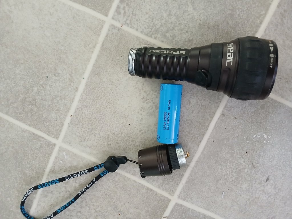 duiklamp, Watersport en Boten, Duiken, Zo goed als nieuw, Duiklamp, Ophalen