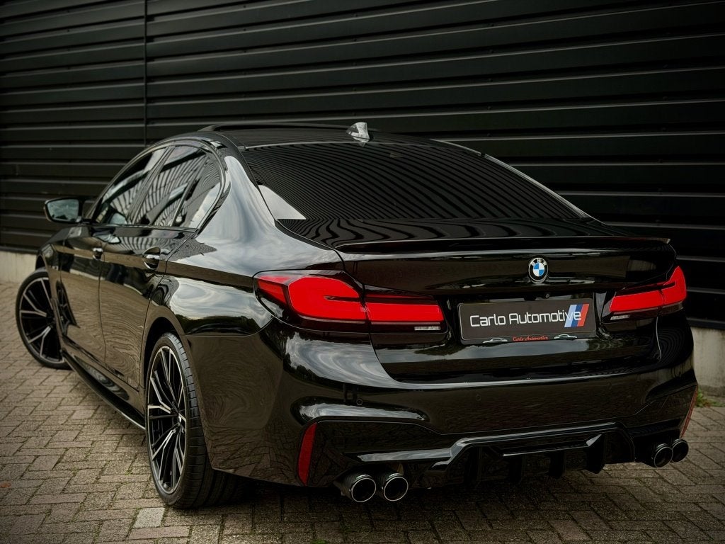 Bmw 5-serie 540i xDrive M-PERF. B&W|SOFT|DAK|HUD|360|4WL STU, Dealer onderhouden, Gebruikt, 2000 kg, Zwart