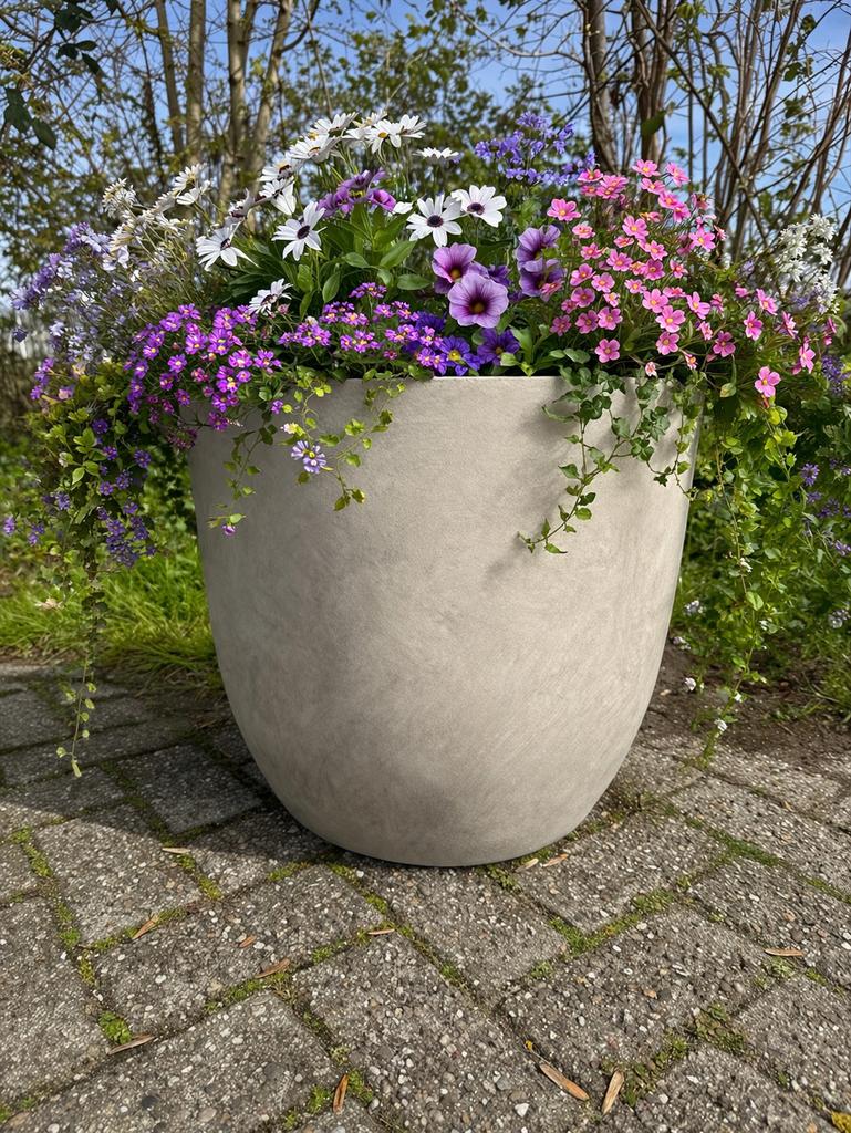 Creme bloempotten - 2 maten - geschikt voor boompjes, Ophalen, Zo goed als nieuw, Rond