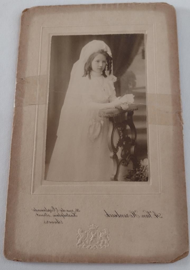 communie foto oud, Ophalen of Verzenden, Voor 1940, Overige onderwerpen