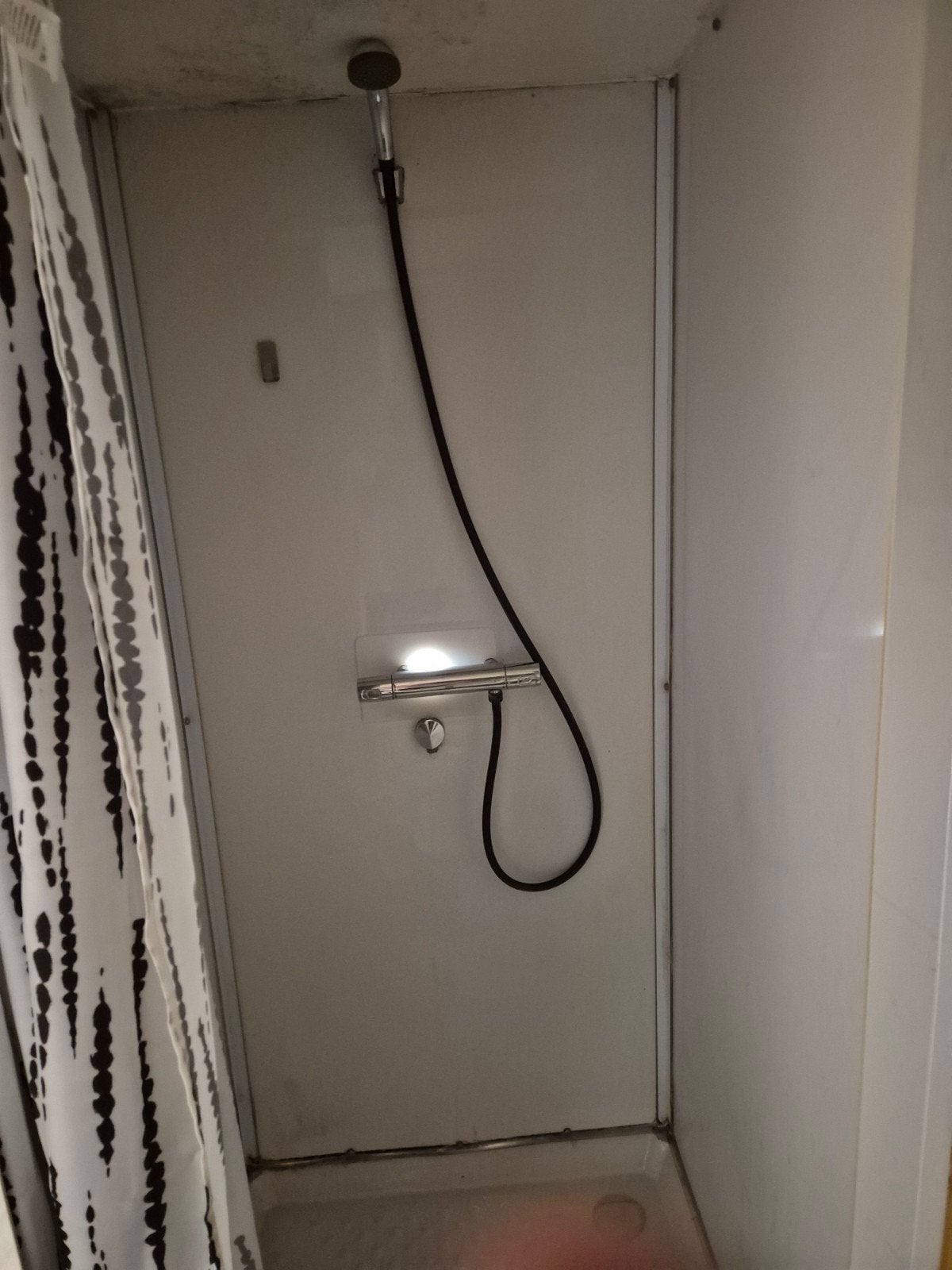 Sanybrojeur Mobiele Douchecabine - Eenvoudig te plaatsen, Huis en Inrichting, Badkamer | Complete badkamers, Ophalen, Gebruikt