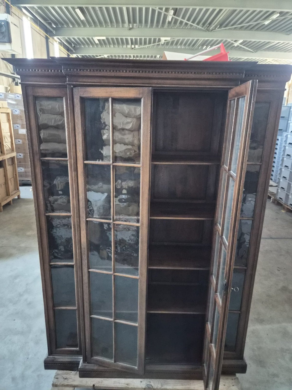 antieke teak houten kast, Ophalen, Hout, Cd's, 150 discs of meer