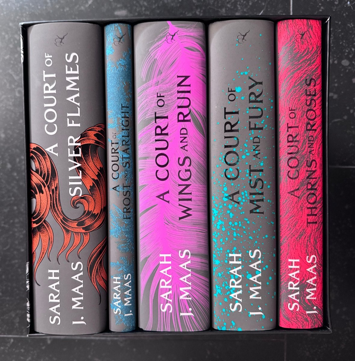A Court of Thorns and Roses Box Set - Sarah J. Maas, Boeken, Ophalen of Verzenden, Zo goed als nieuw
