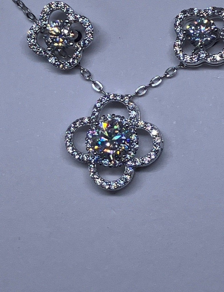 Zilver 925 setje met Moissaniet (lab made diamant), Zilver en edelstenen, Vagif.hamidov@hotmail.com, Nieuw, Ophalen of Verzenden